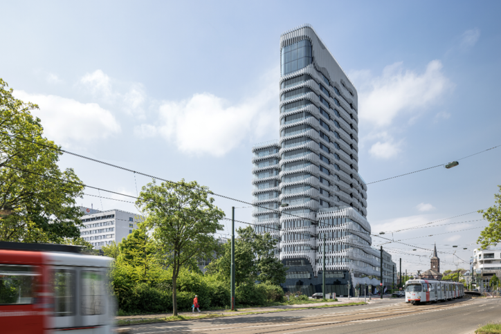 Außenansicht des Tower RKM 740 in Düsseldorf