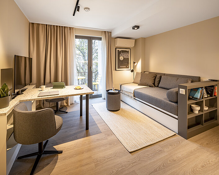 GH HOTEL INTERIOR GROUP GMBH