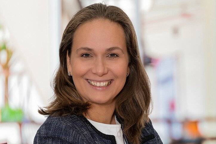 Portrait von Arlett Hoff, neuer Business Director bei SV Hotel