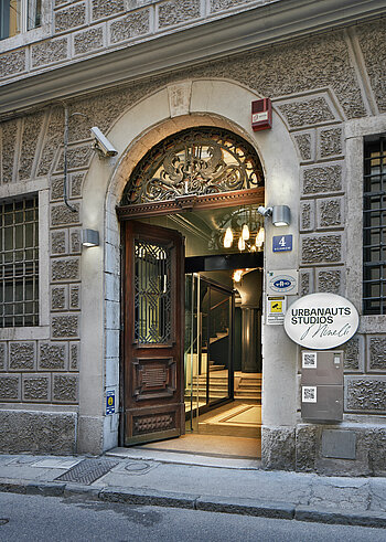 Die Urbanaut Studios Minelli sind in einem historischen Palazzo untergebracht. © Roberto Pastrovicchio